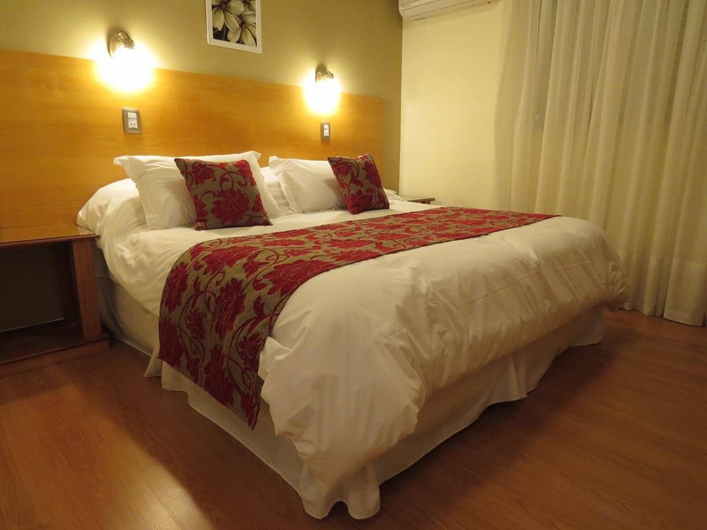 Grand Hotel Reconquista Ruang foto