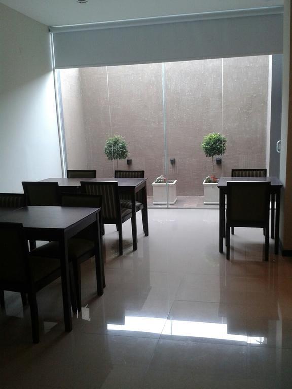 Grand Hotel Reconquista Bagian luar foto