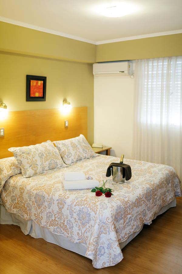 Grand Hotel Reconquista Bagian luar foto
